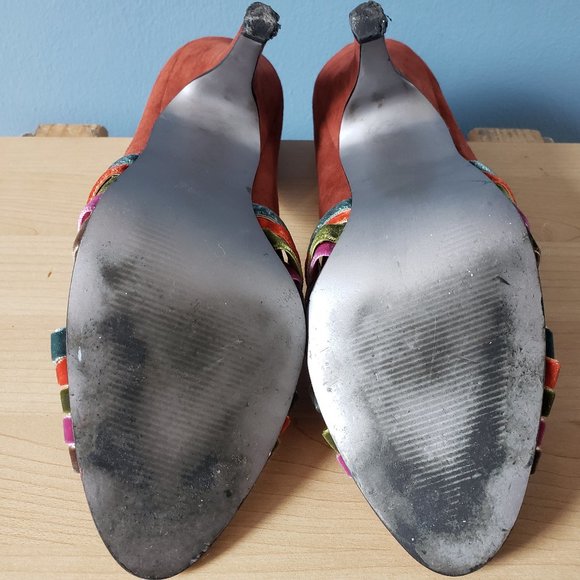 Steve Madden Velvett Peep-toe Suede Heels/ Size 9 - Picture 4 of 7